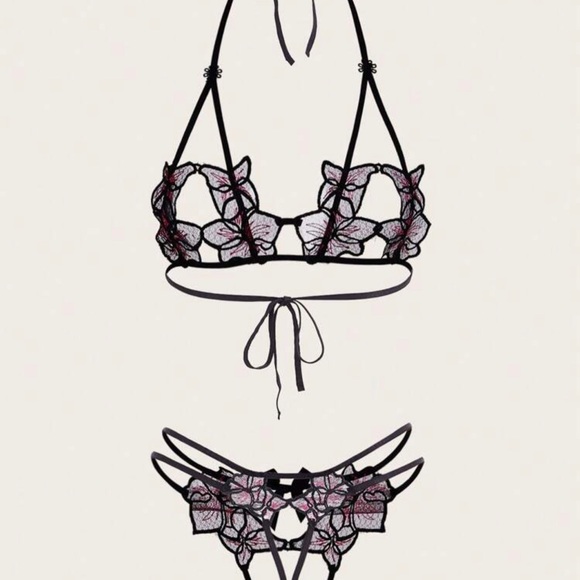 SEXY Floral Appliques Cut Out Lingerie Set *NEW* - Picture 2 of 4
